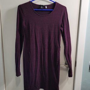 Medium H&M Basic Burgundy Long Sleeve Bodycon Dress